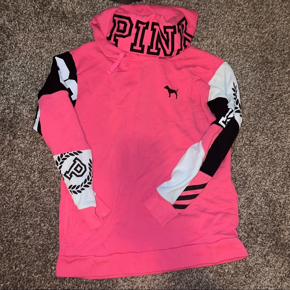 VS pink hoodie